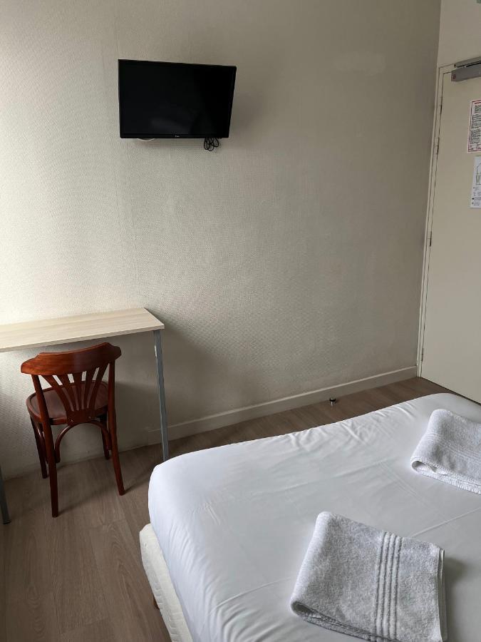 Hotel Aux Bons Amis Reims Exterior foto